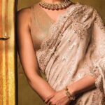 How to Choose Saree for Wedding